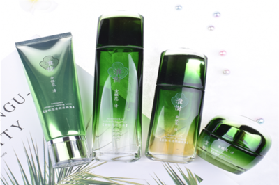 饮食辅助与肌肤健康 揭秘淮树化妆品如何协同内调外养